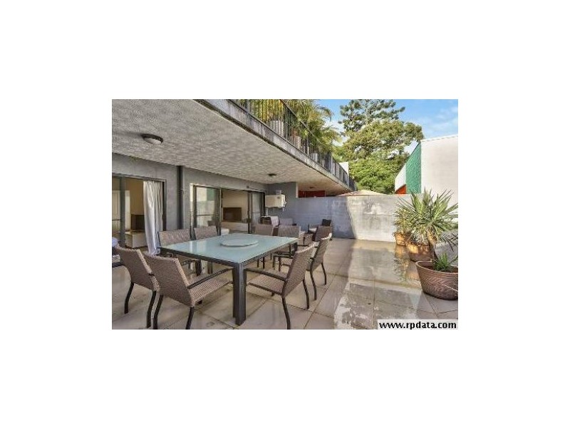 10/3 Heaslop Street, Woolloongabba QLD 4102