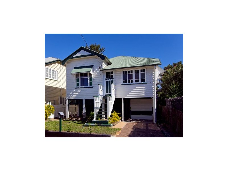 53 Baron Street, Greenslopes QLD 4120