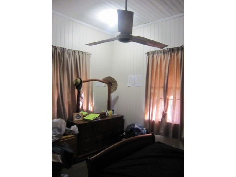 17 Albert Street, Woolloongabba QLD 4102