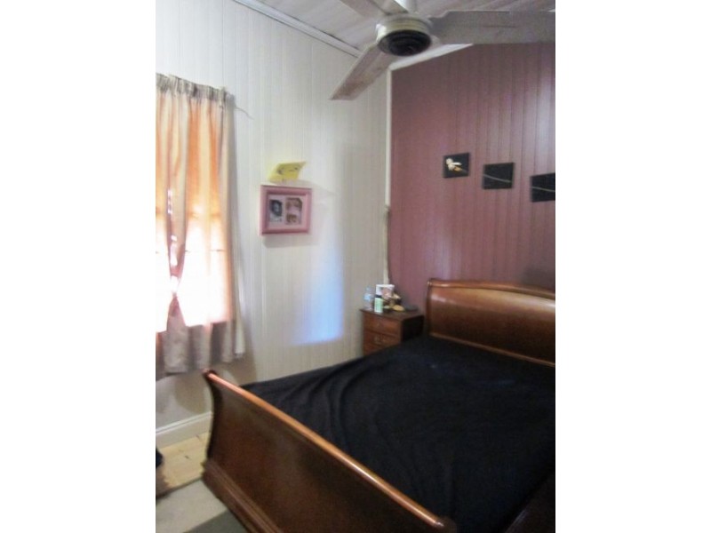 17 Albert Street, Woolloongabba QLD 4102