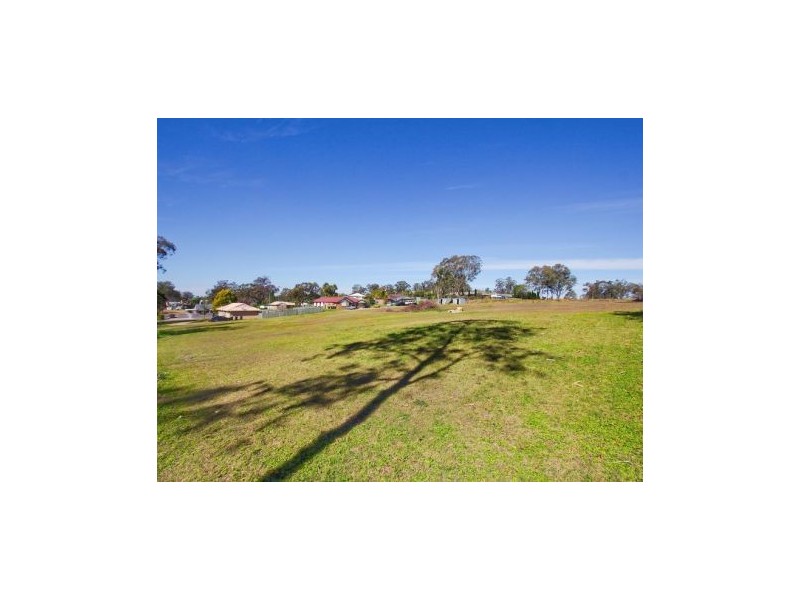 87 Portal Street, Oxley QLD 4075