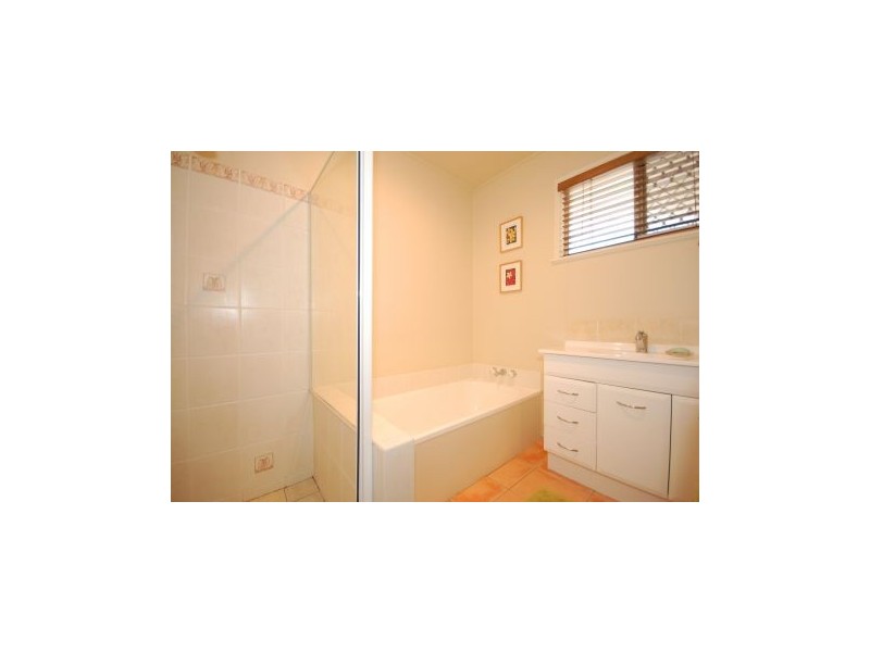 42 Craigmont Street, Tarragindi QLD 4121