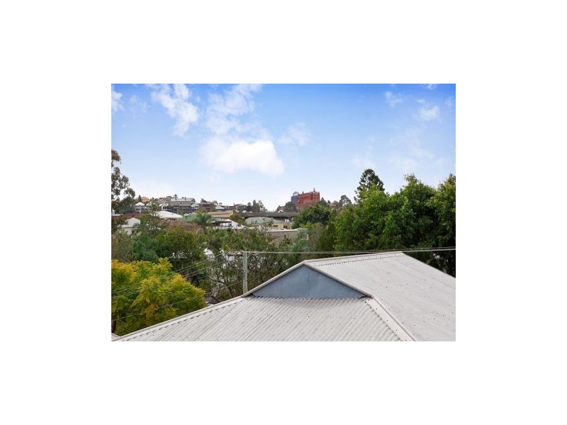 12 Sackville Street, Milton QLD 4064