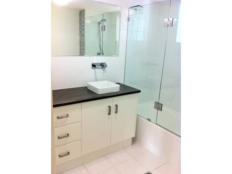 8/19 Nelson Street, Yeronga QLD 4104