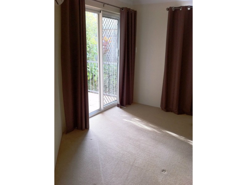 8/19 Nelson Street, Yeronga QLD 4104