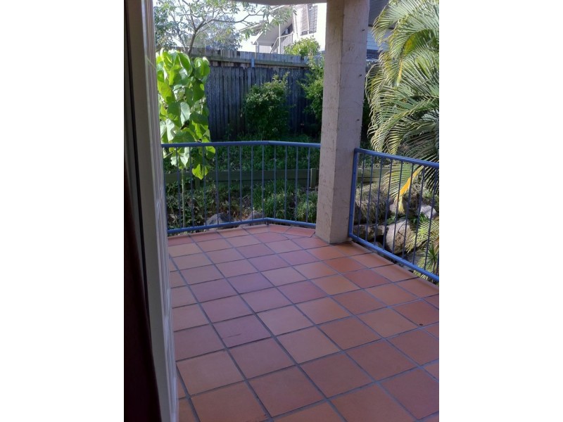 8/19 Nelson Street, Yeronga QLD 4104