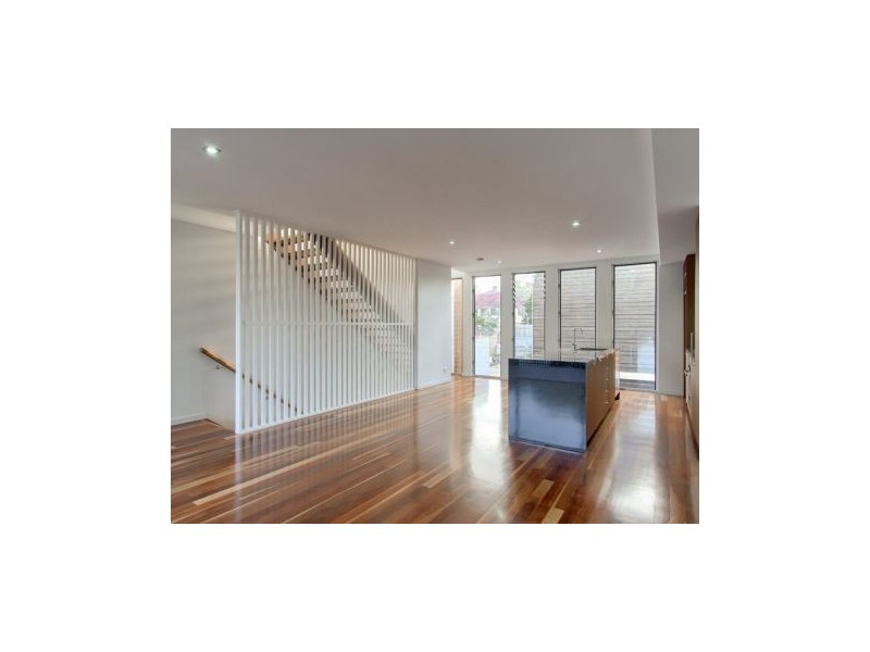 2/102 Hargrave Road, West End QLD 4101