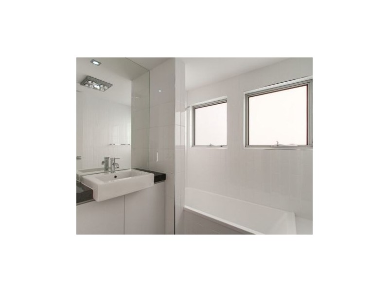 2/102 Hargrave Road, West End QLD 4101