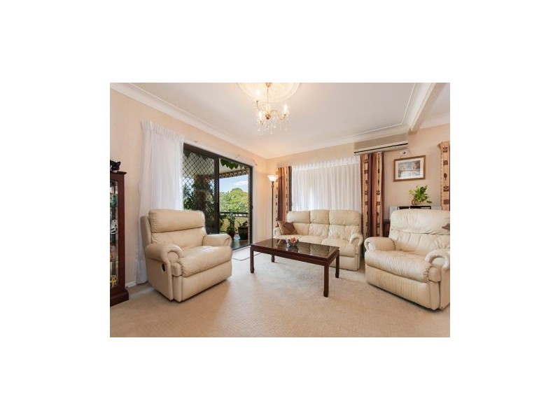 18 Orvieto Street, Yeronga QLD 4104