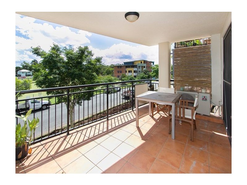 36/55 Harries Road, Coorparoo QLD 4151