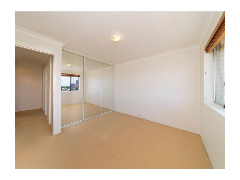 4/19 Wilton Street, Woolloongabba QLD 4102