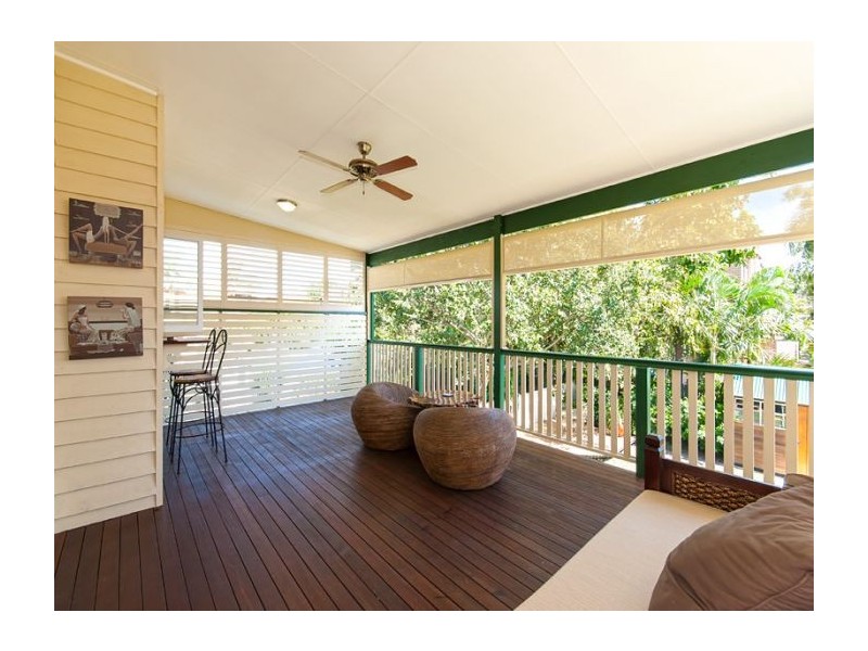 55 Baron Street, Greenslopes QLD 4120