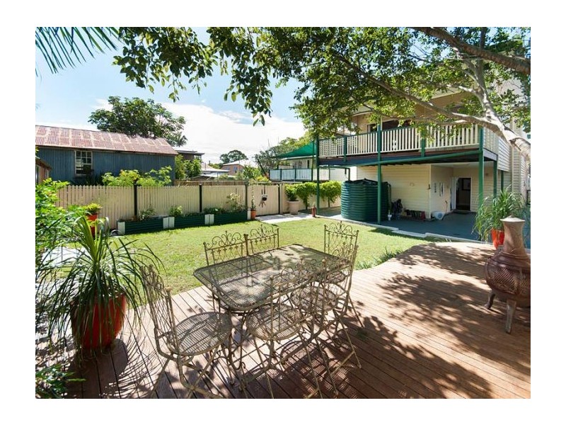 55 Baron Street, Greenslopes QLD 4120