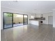 2/24 Henry Street, Woolloongabba QLD 4102