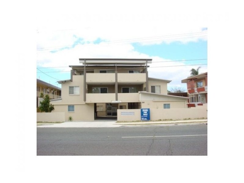 7/298 Cavendish Road, Coorparoo QLD 4151