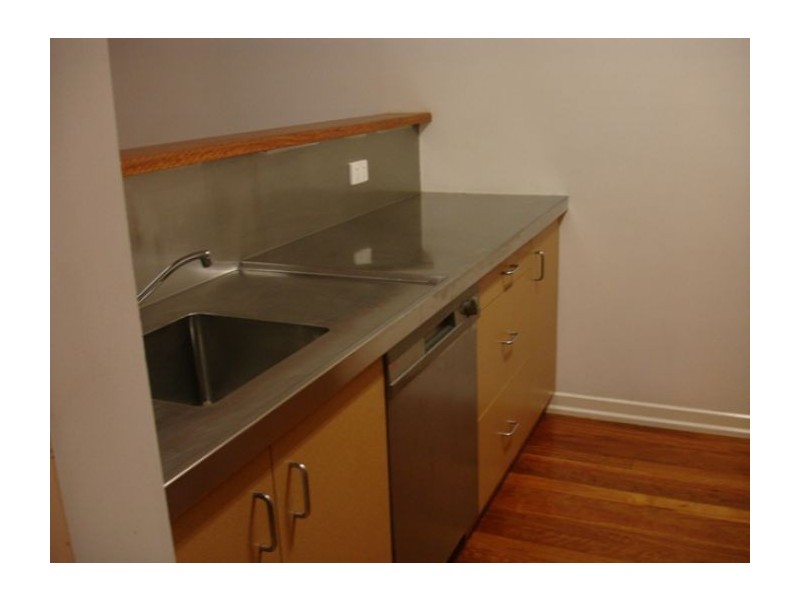 28 Elliott St, Kangaroo Point QLD 4169