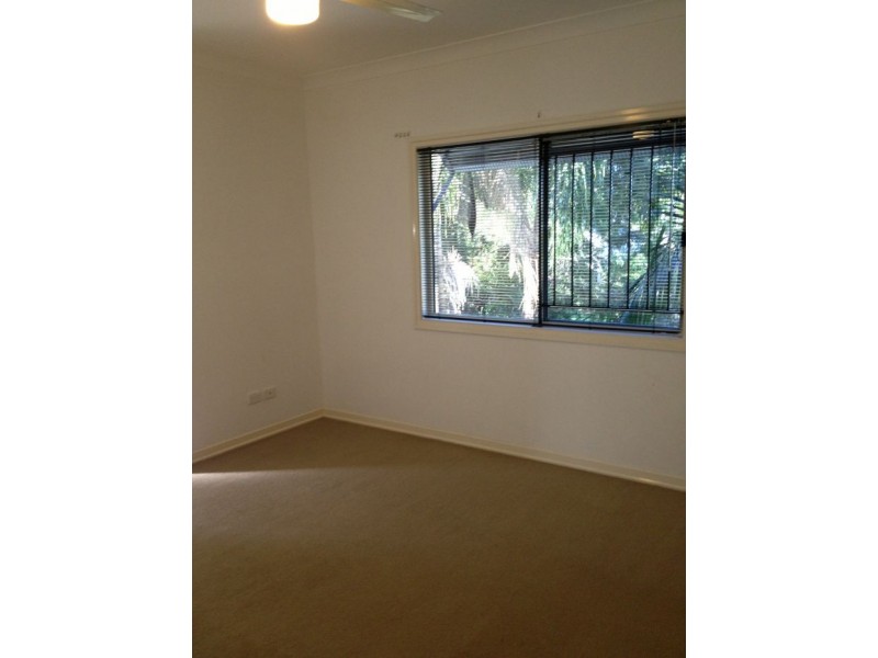 28 Elliott St, Kangaroo Point QLD 4169