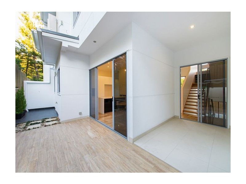 6a Sankey Street, Highgate Hill QLD 4101