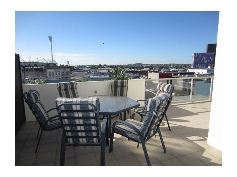 169A/803 Stanley Street, Woolloongabba QLD 4102