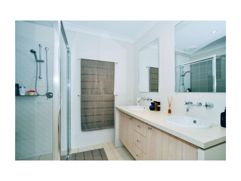 134/16 Surbiton Court, Carindale QLD 4152