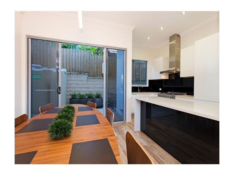 6a Sankey Street, Highgate Hill QLD 4101