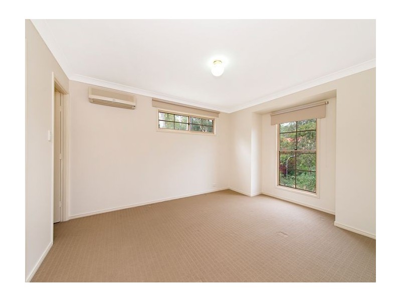 9 Birchley Street, Chapel Hill QLD 4069