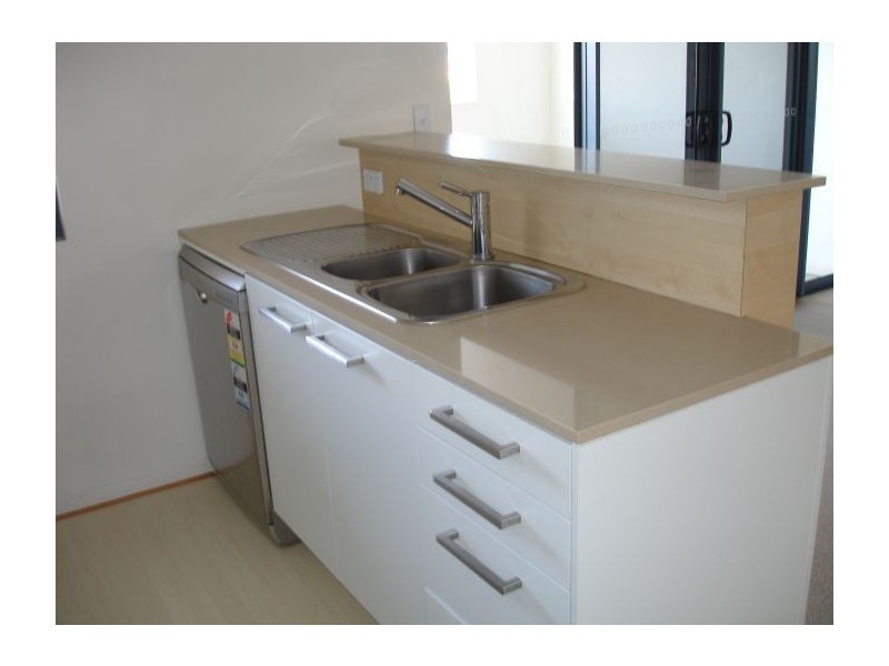 450 803 Stanley Street, Woolloongabba QLD 4102