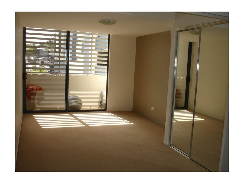 450 803 Stanley Street, Woolloongabba QLD 4102