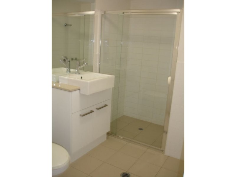 450 803 Stanley Street, Woolloongabba QLD 4102