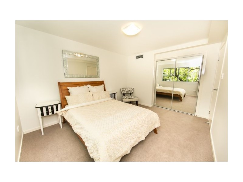 1/26 Ryans Road, St Lucia QLD 4067