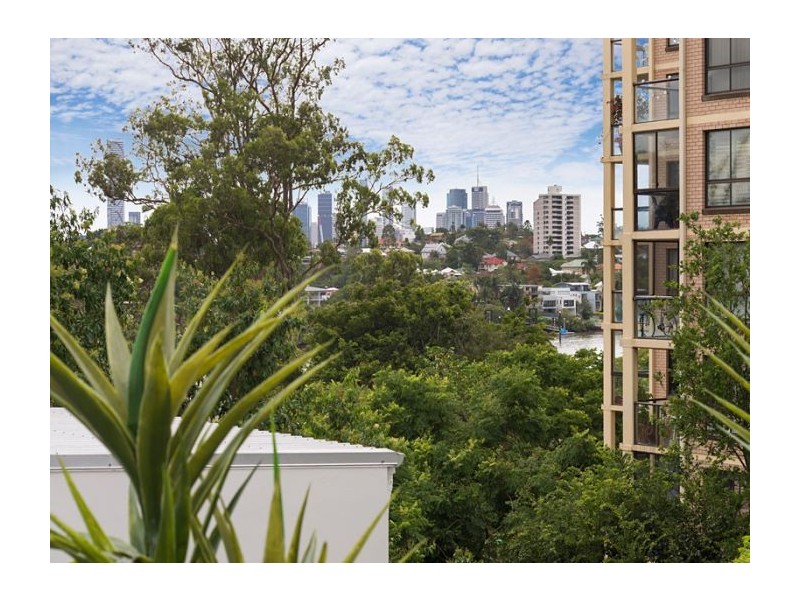 1/26 Ryans Road, St Lucia QLD 4067