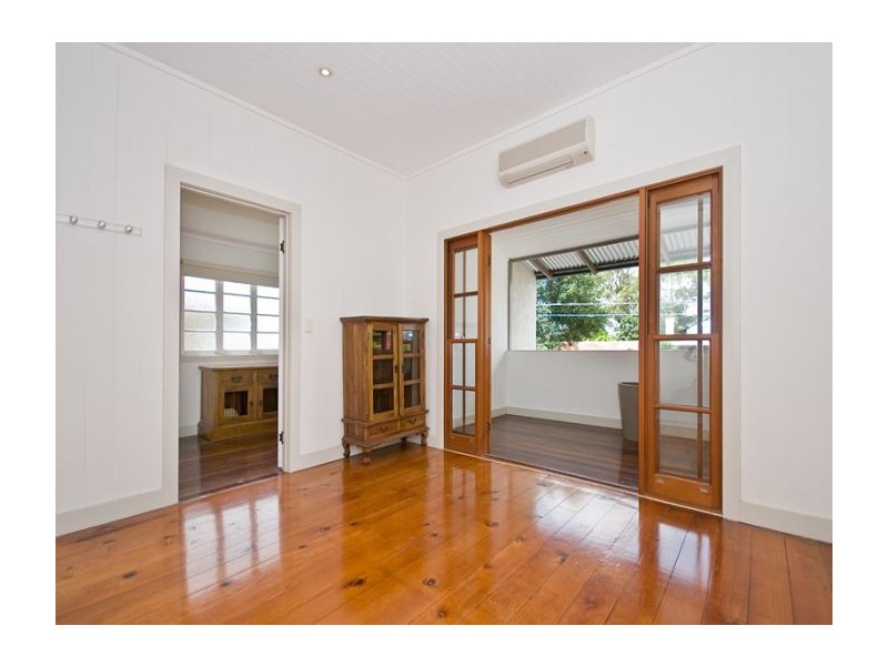 Woolloongabba QLD 4102