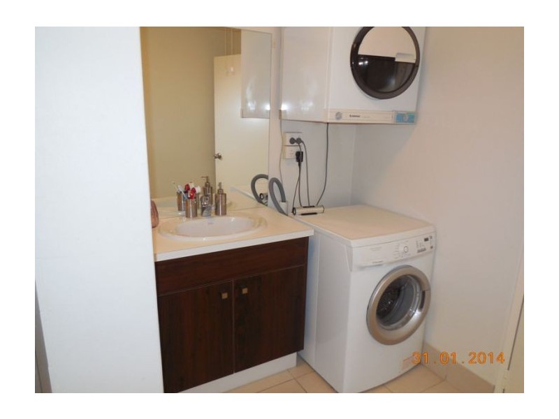 1/24 Lothian St, Annerley QLD 4103