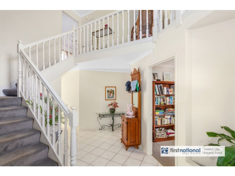 21 Kintyre Crescent, Banora Point NSW 2486