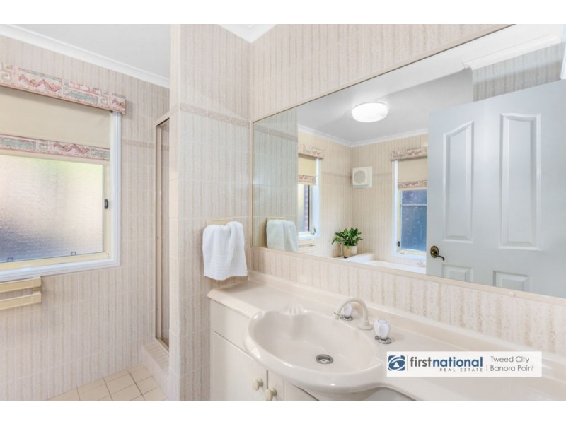 21 Kintyre Crescent, Banora Point NSW 2486