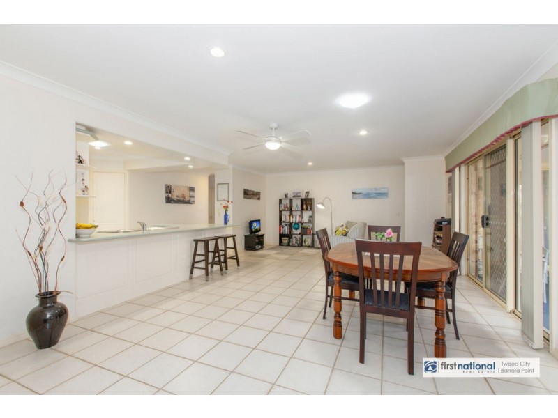 24 Narara Crescent, Banora Point NSW 2486