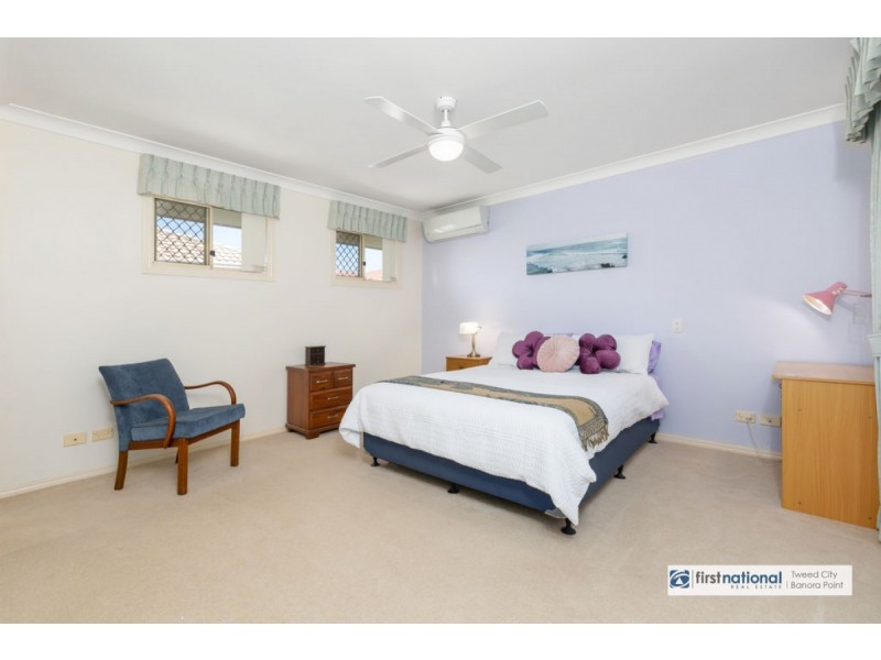 24 Narara Crescent, Banora Point NSW 2486