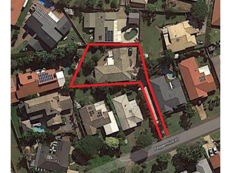 9 Peppermint Place, Banora Point NSW 2486