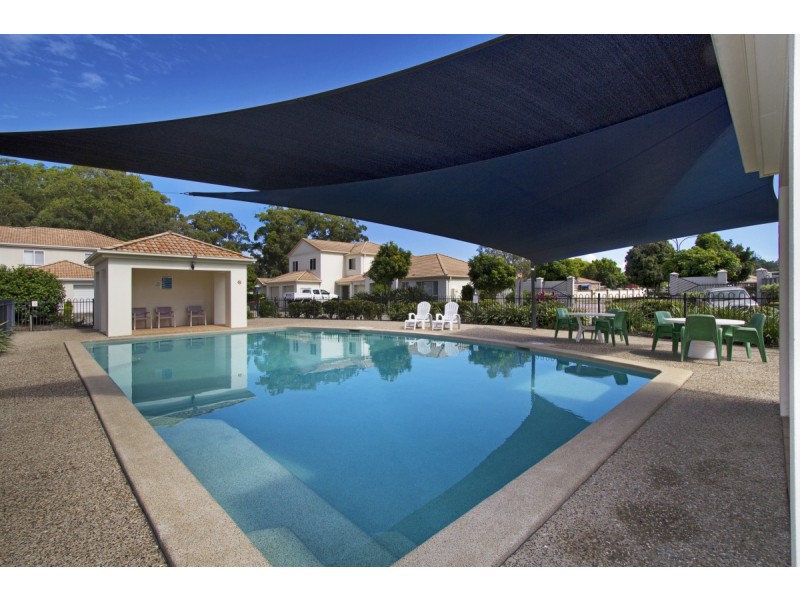 2/1 Falcon Way, Tweed Heads South NSW 2486