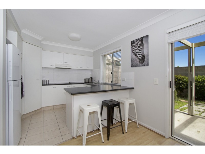 2/1 Falcon Way, Tweed Heads South NSW 2486