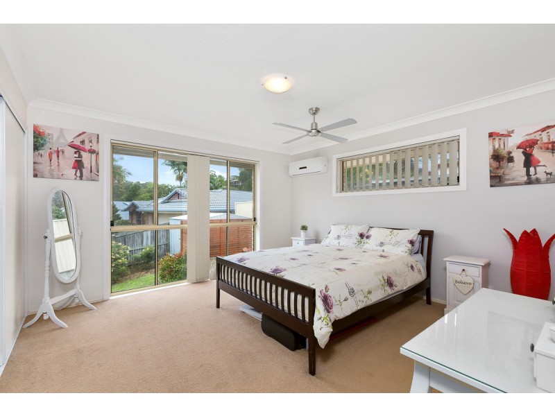 8 Silkwood Terrace, Tweed Heads West NSW 2485