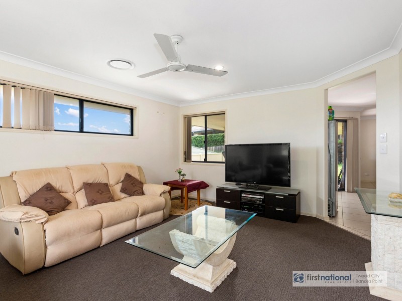21 Grassmere Court, Banora Point NSW 2486