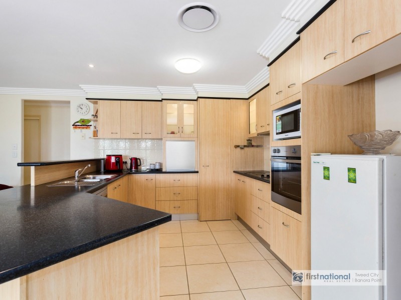 21 Grassmere Court, Banora Point NSW 2486