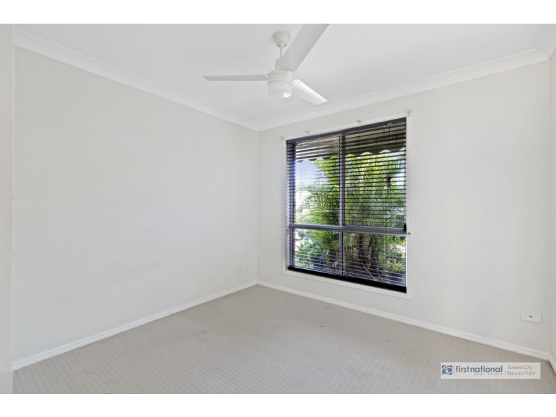 11 Honeymyrtle Drive, Banora Point NSW 2486