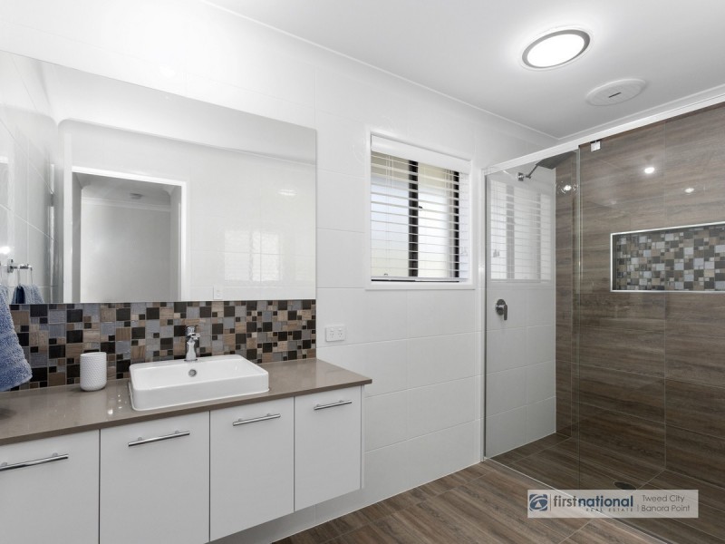 12 Woodroffe Street, Banora Point NSW 2486