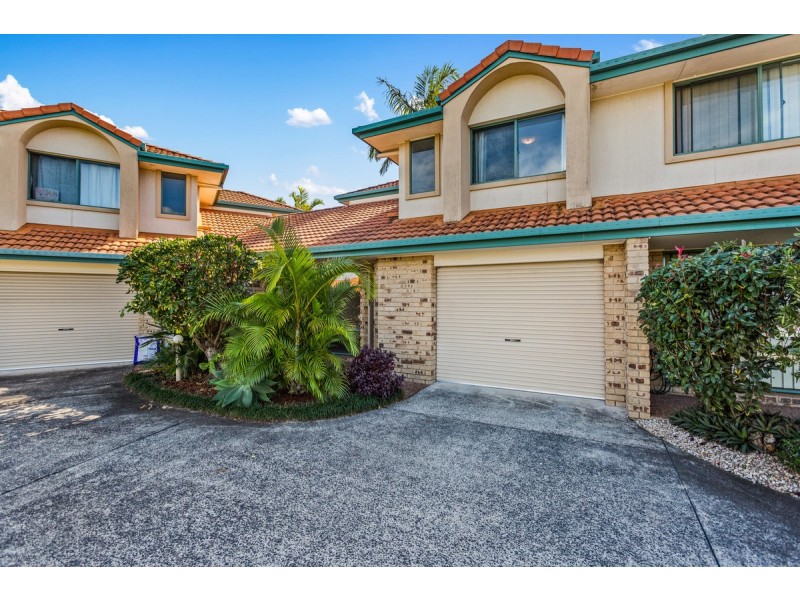 8/92-96 Greenway Drive, Banora Point NSW 2486