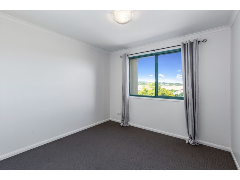 8/92-96 Greenway Drive, Banora Point NSW 2486