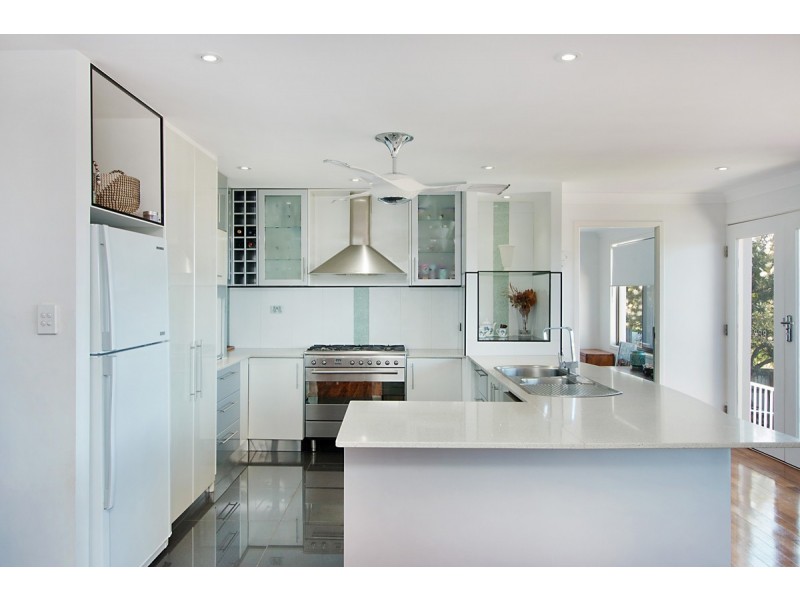 34 Pacific Drive, Banora Point NSW 2486