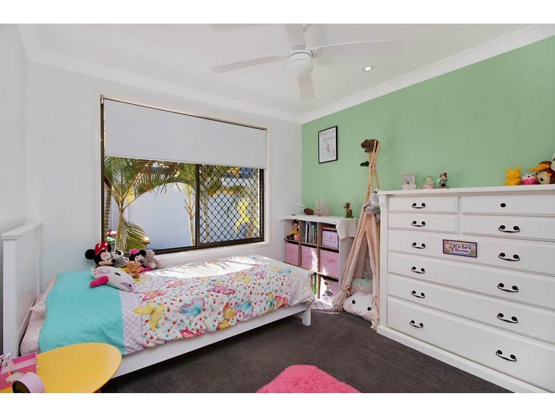 34 Pacific Drive, Banora Point NSW 2486