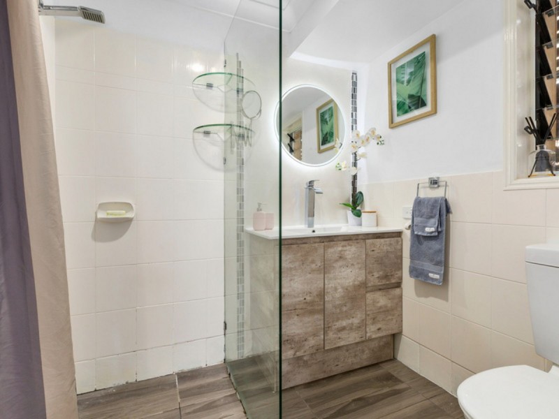 41 Glen Ayr Drive, Banora Point NSW 2486